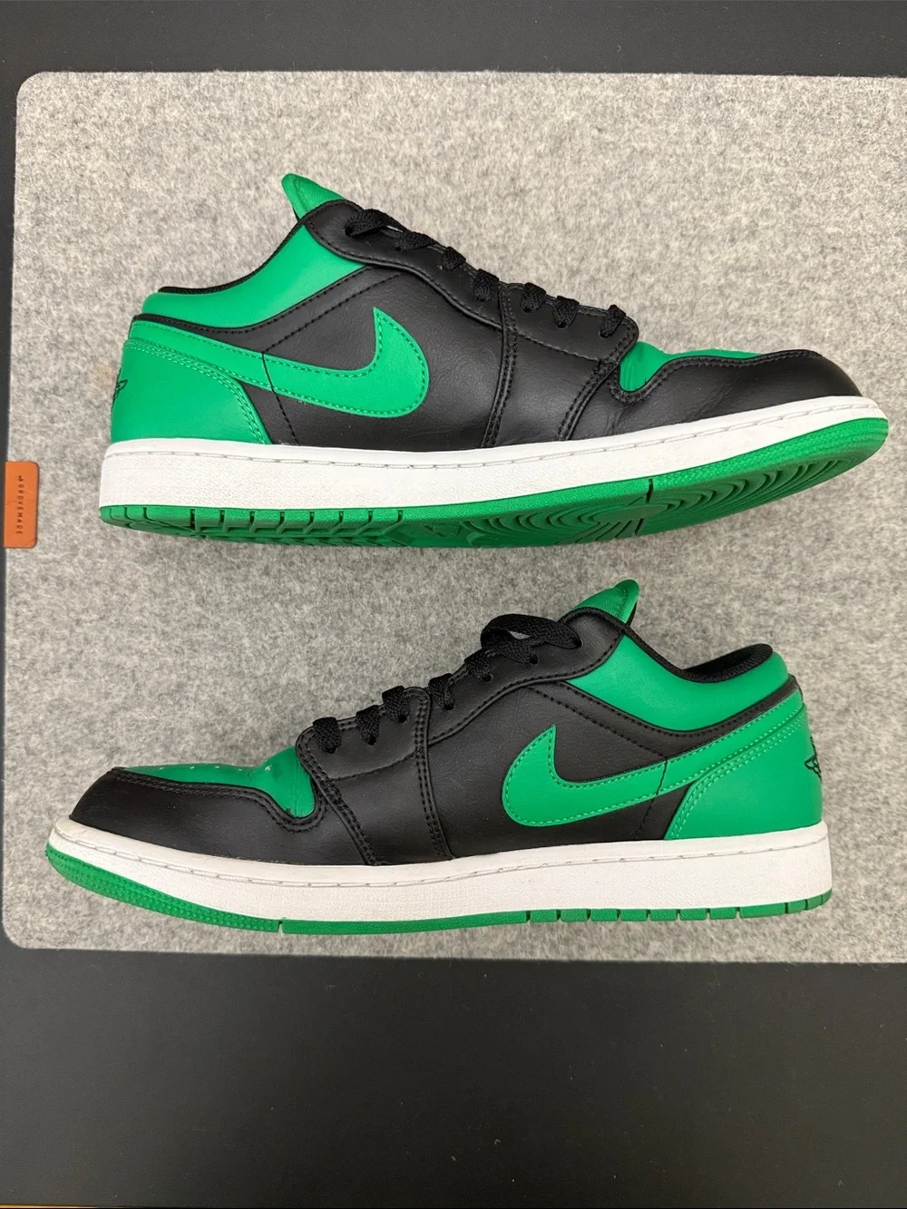 Air Jordan 1 Low ‘Black Lucky Green’, 9.5 M